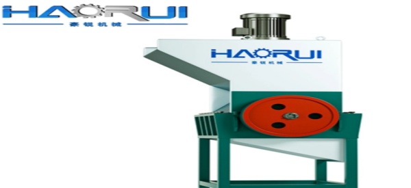 Дробарка пластику Vs. Подрібнювач: пряме порівняння оптимальних пластикових гранул